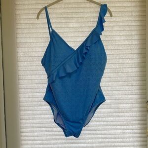 Draper James Helen Jon swimsuit with ruffle and eyelet detail XL